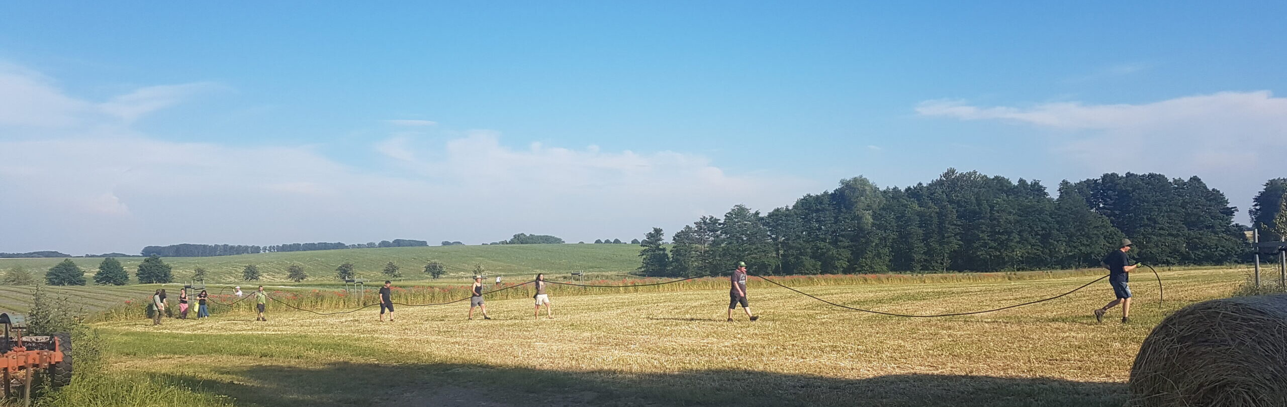 Wasserschlauch_Gemeinschaftsaktion Wasserschlauch Gemeinschaftsaktion